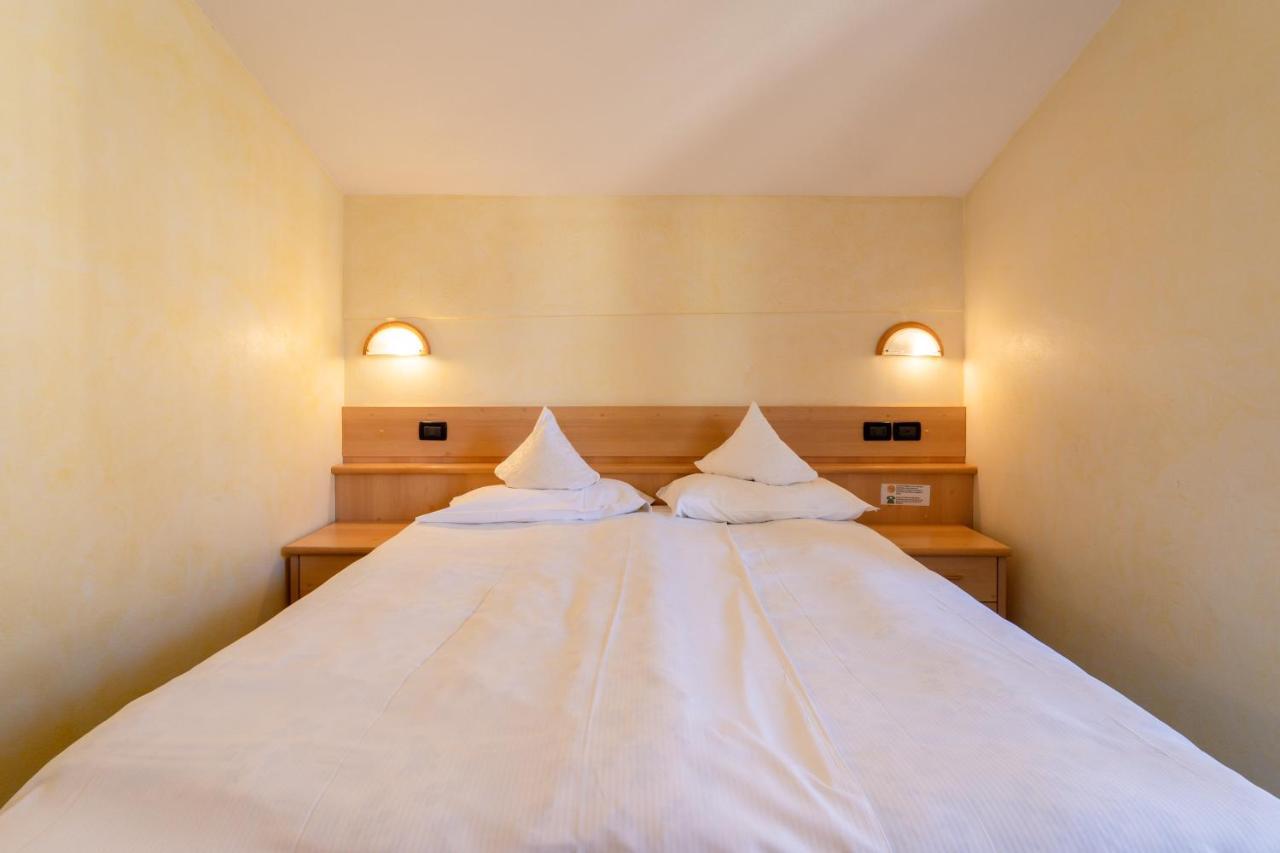 Berg Hotel Latemar Spitze Виго-ди-Фасса Экстерьер фото