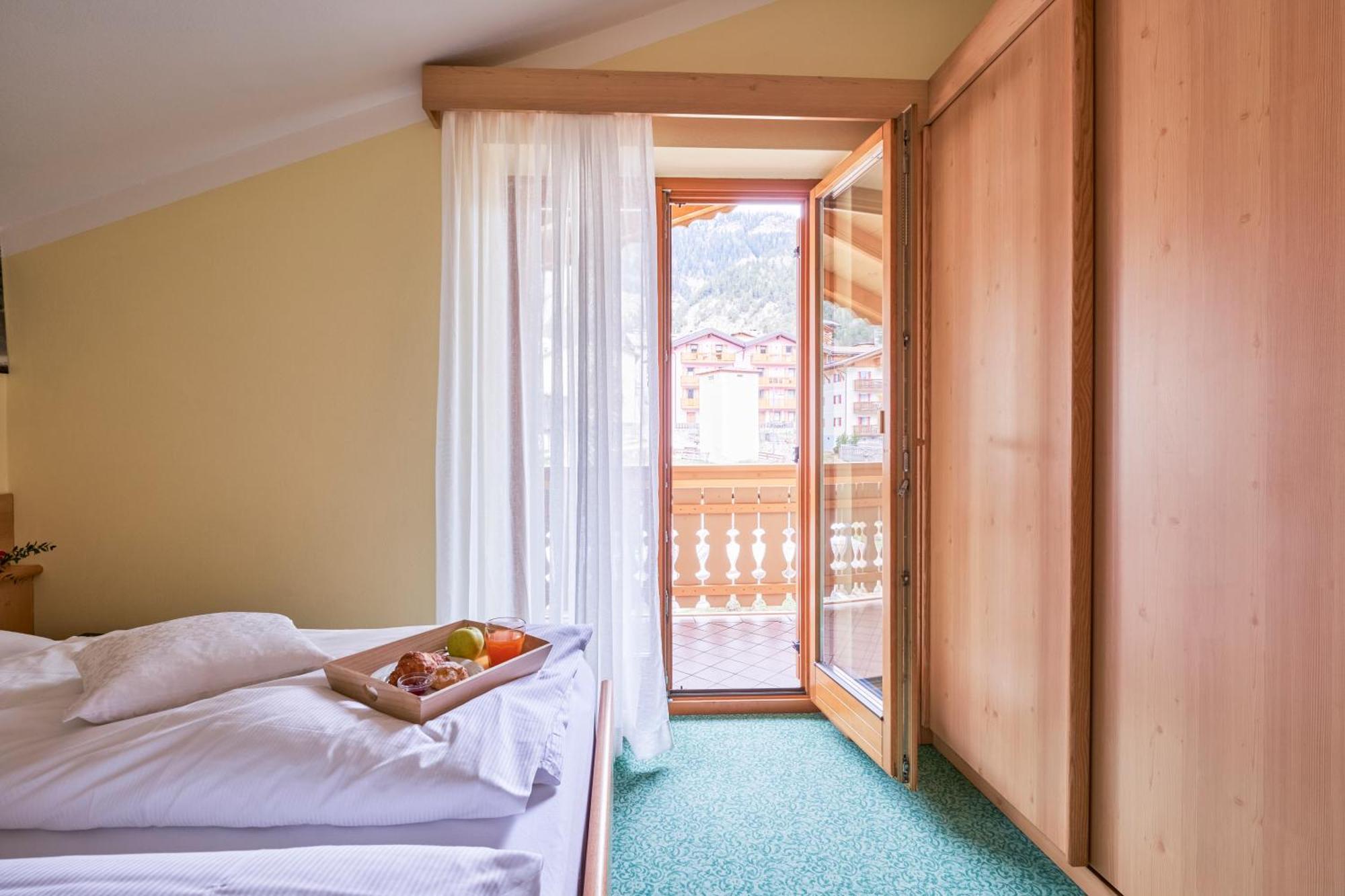 Berg Hotel Latemar Spitze Виго-ди-Фасса Экстерьер фото