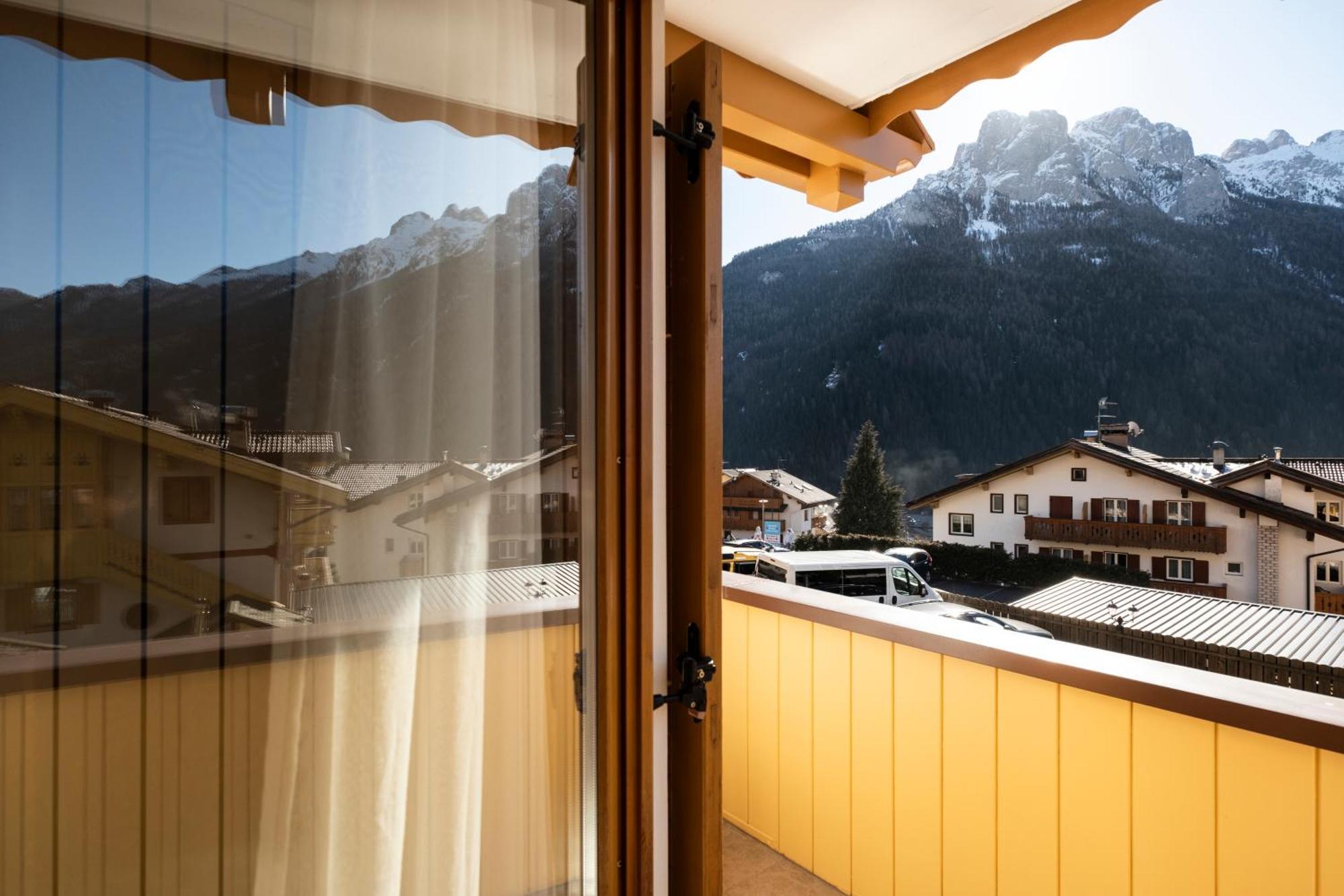 Berg Hotel Latemar Spitze Виго-ди-Фасса Экстерьер фото