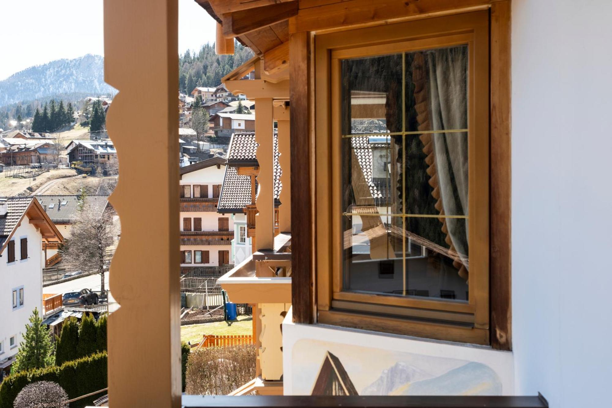 Berg Hotel Latemar Spitze Виго-ди-Фасса Экстерьер фото